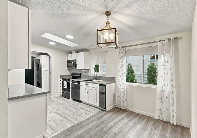 Photo 3 of Manufactured home for sale at 1316 91st Avenue Se #29, Lake Stevens, WA 98258 | MLS# NWM2598056 | Listing updated on 2026-10-29