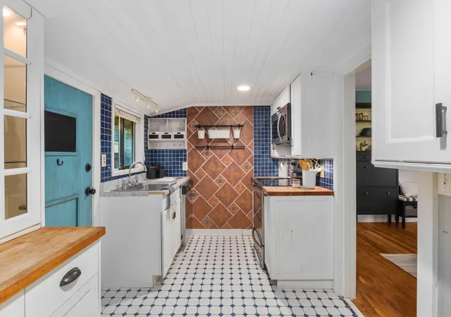 Photo 4 of Single family home for sale at 8106 8th Avenue NW, Seattle, WA 98117 | MLS# NWM2598057 | Listing updated on 2026-10-26