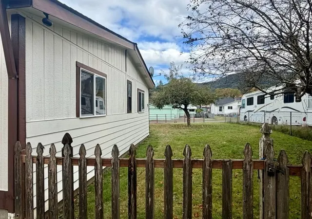 Photo 3 of Manufactured home for sale at 110 Morse St, Ryderwood, WA 98581 | MLS# NWM2598061 | Listing updated on 2026-10-29