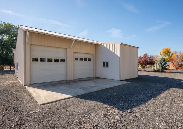 Photo 3 of Single family home for sale at 112 W Arch St, Coulee City, WA 99115 | MLS# NWM2598078 | Listing updated on 2026-10-28