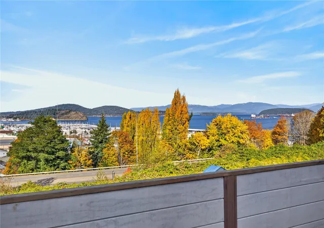 Photo 1 of Single family home for sale at 513 37th Street, Anacortes, WA 98221 | MLS# NWM2598095 | Listing updated on 2026-10-28