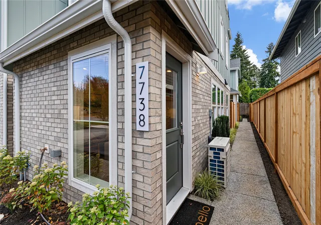 Photo 2 of Townhouse for sale at 7738 36th Avenue NE, Seattle, WA 98115 | MLS# NWM2598124 | Listing updated on 2026-10-26
