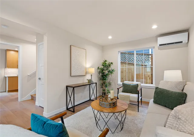 Photo 3 of Townhouse for sale at 5440 21st Avenue SW, Seattle, WA 98106 | MLS# NWM2598129 | Listing updated on 2026-10-27