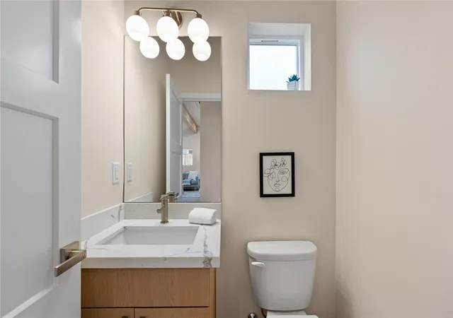 Photo 4 of Townhouse for sale at 5442 21st Avenue SW, Seattle, WA 98106 | MLS# NWM2598131 | Listing updated on 2026-10-27