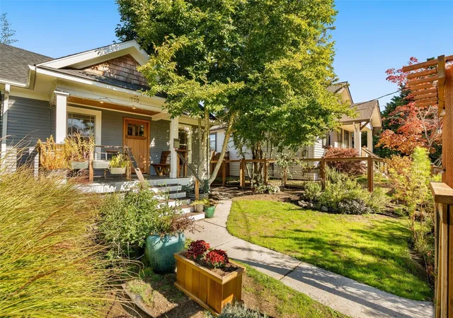 Photo 2 of Single family home for sale at 130 NW 74th Street, Seattle, WA 98117 | MLS# NWM2598134 | Listing updated on 2026-10-26