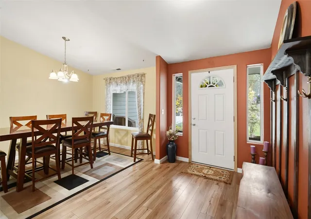 Photo 3 of Single family home for sale at 260 Trinity Ln, Castle Rock, WA 98611 | MLS# NWM2598177 | Listing updated on 2026-10-28