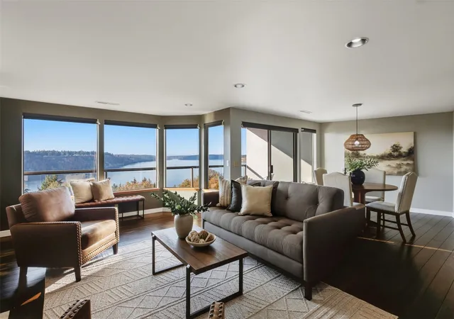 Photo 4 of Condo for sale at 3016 N Narrows Dr #209, Tacoma, WA 98407 | MLS# NWM2598180 | Listing updated on 2026-10-26