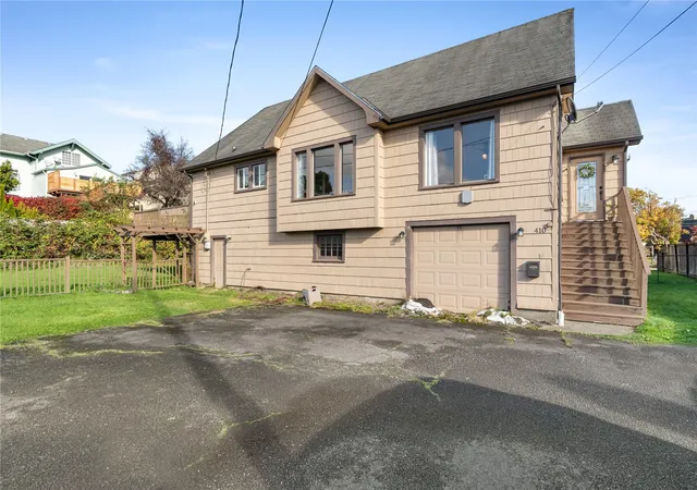 Photo 1 of Single family home for sale at 410 Simpson Ave, Aberdeen, WA 98520 | MLS# NWM2598181 | Listing updated on 2026-10-29