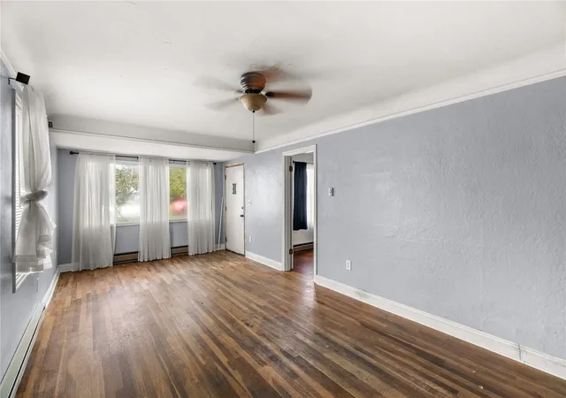 Photo 2 of Single family home for sale at 1411 Pacific Ave, Aberdeen, WA 98520 | MLS# NWM2598182 | Listing updated on 2026-10-29