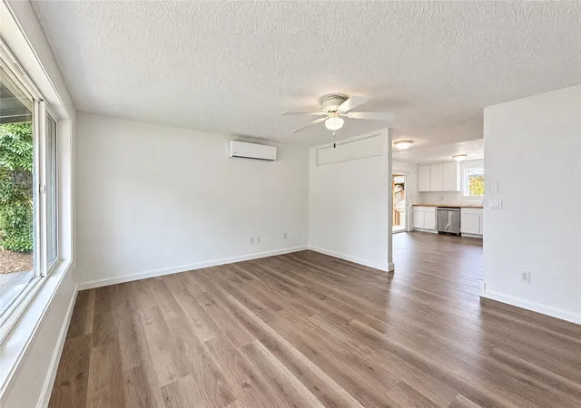 Photo 2 of Single family home for sale at 32133 Morrison St, Carnation, WA 98014 | MLS# NWM2598203 | Listing updated on 2026-10-27