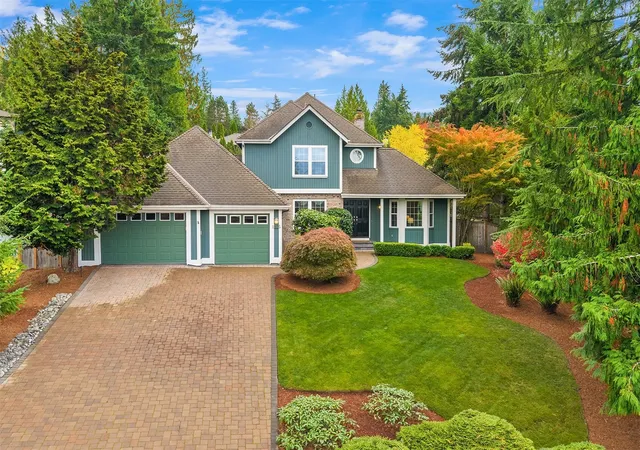 Single family home for sale at 1105 NW Inneswood Dr, Issaquah, WA 98027 | MLS# NWM2598224
