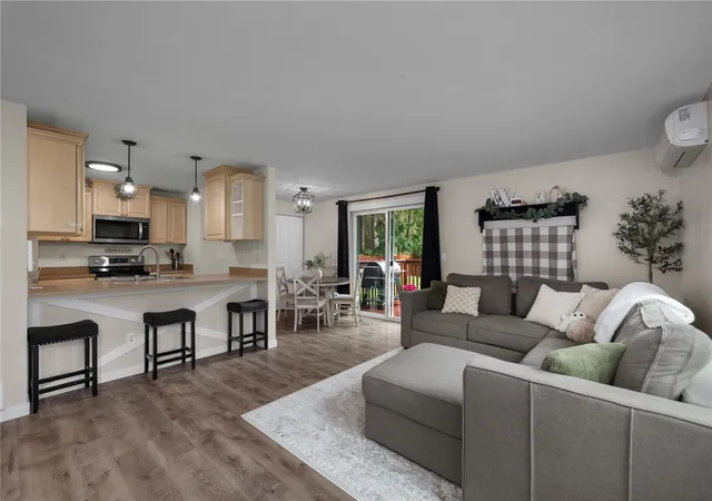 Photo 4 of Single family home for sale at 171 E Sleaford Rd, Shelton, WA 98584 | MLS# NWM2598227 | Listing updated on 2026-10-26