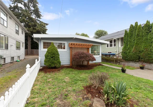 Photo 3 of Single family home for sale at 8728 17th Avenue NW, Seattle, WA 98117 | MLS# NWM2598229 | Listing updated on 2026-10-29