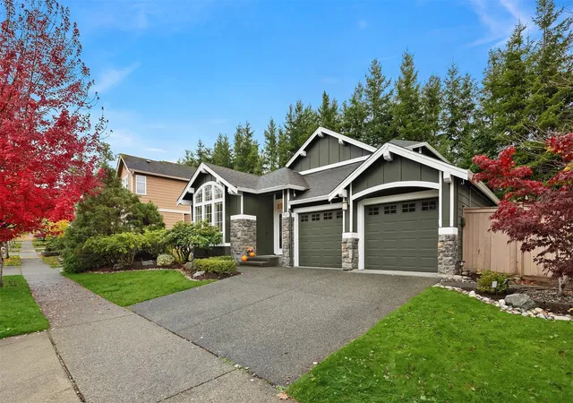 Photo 3 of Sale Pending at 7027 Curtis Dr SE, Snoqualmie, WA 98065 | MLS# NWM2598240 | Listing updated on 2026-10-29