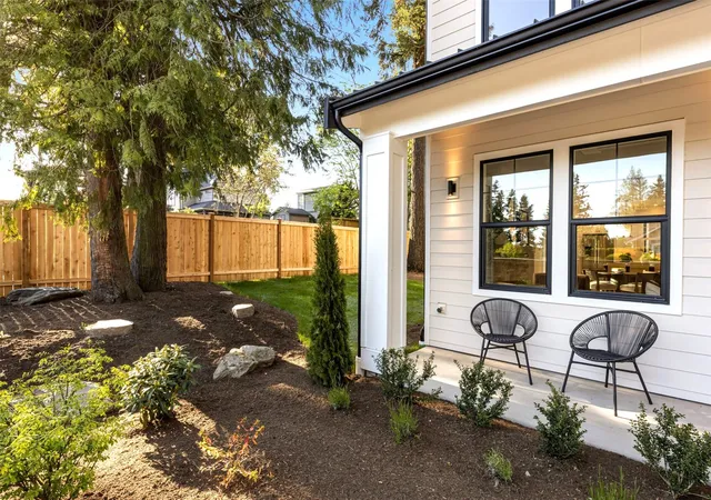 Photo 3 of Single family home for sale at 11608 Ne 92nd Street, Kirkland, WA 98033 | MLS# NWM2598245 | Listing updated on 2026-10-26