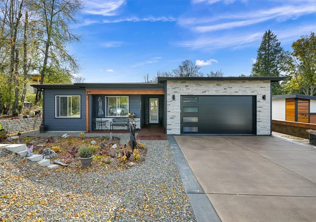 Photo 1 of Single family home for sale at 8721 Charel Dr, Blaine, WA 98230 | MLS# NWM2598261 | Listing updated on 2026-10-28