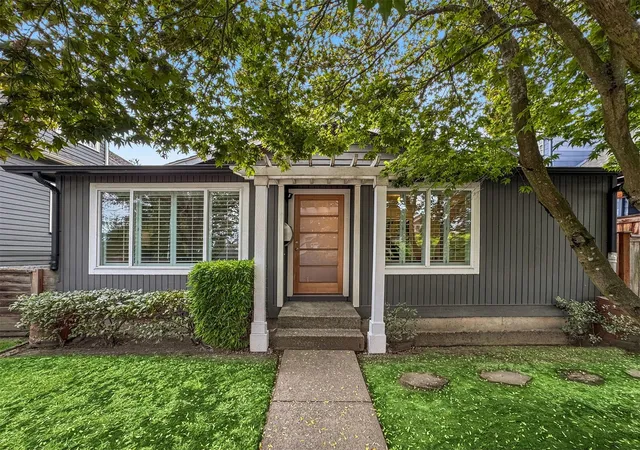 Single family home for sale at 607 23rd Avenue E, Seattle, WA 98112 | MLS# NWM2598316