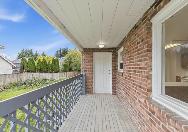 Photo 2 of Single family home for sale at 5415 Ne 4th Street, Renton, WA 98059 | MLS# NWM2598339 | Listing updated on 2026-10-29