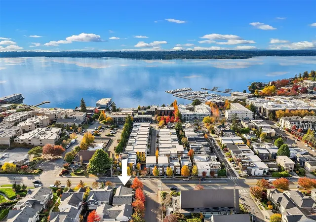 Photo 1 of Single family home for sale at 402 State St S #2, Kirkland, WA 98033 | MLS# NWM2598351 | Listing updated on 2026-10-29