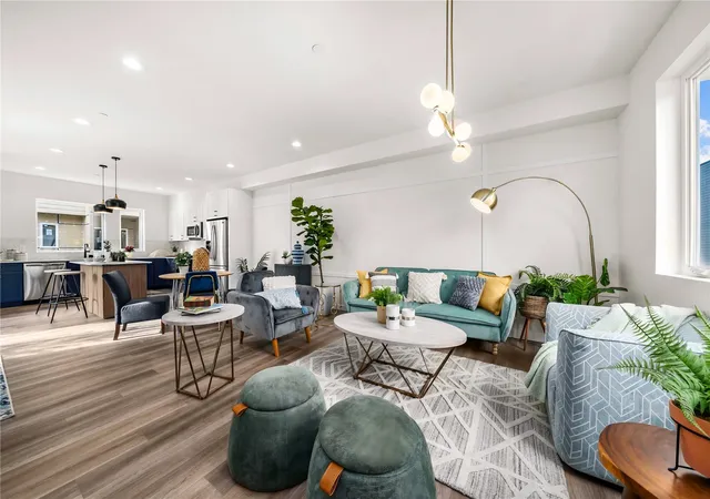 Townhouse for sale at 1630 SW 116th Street #11549, Seattle, WA 98146 | MLS# NWM2598373