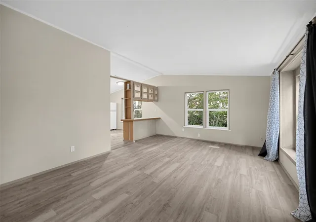 Photo 3 of Manufactured home for sale at 641 E Pickering Dr, Shelton, WA 98584 | MLS# NWM2598376 | Listing updated on 2026-10-27
