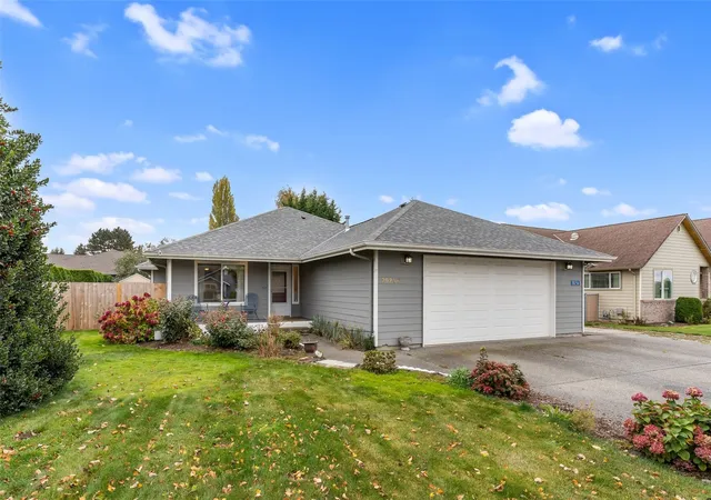Photo 1 of Single family home for sale at 20256 Gardner Ct, Burlington, WA 98233 | MLS# NWM2598389 | Listing updated on 2026-10-29