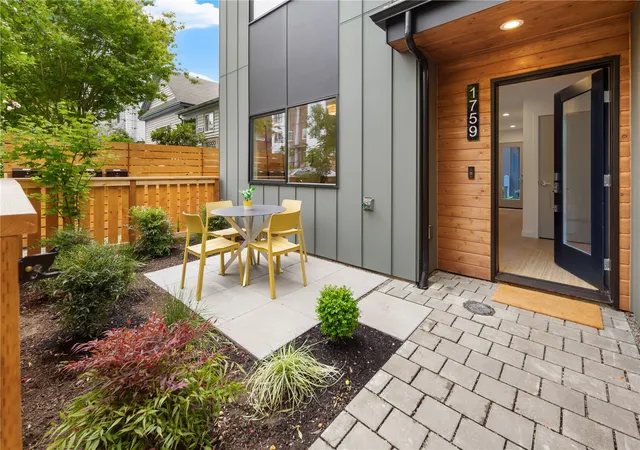 Townhouse for sale at 1759 NW 62nd Street, Seattle, WA 98107 | MLS# NWM2598401