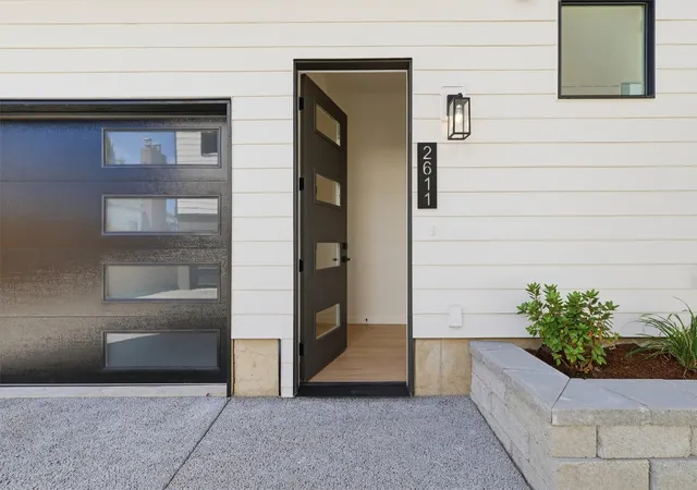 Photo 2 of Single family home for sale at 2611 NW 87th Street, Seattle, WA 98117 | MLS# NWM2598415 | Listing updated on 2026-10-26