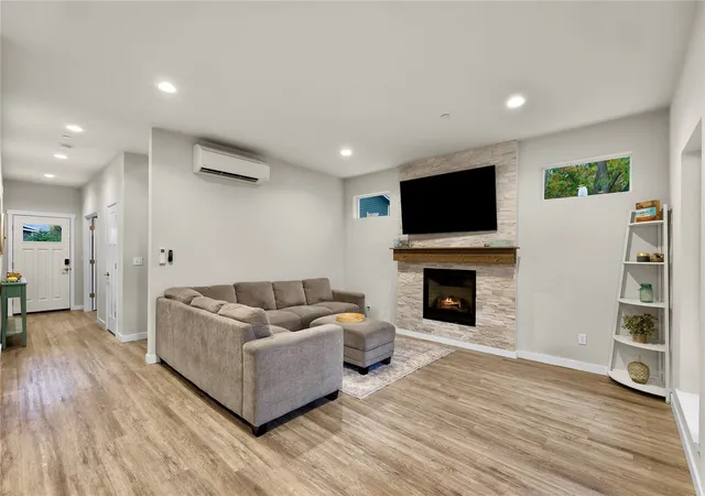 Photo 1 of Single family home for sale at 535 SE 3rd Court, Oak Harbor, WA 98277 | MLS# NWM2598488 | Listing updated on 2026-10-29