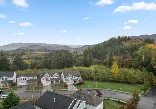 Photo 1 of Single family home for sale at 5558 Buckhorn Way, Mount Vernon, WA 98273 | MLS# NWM2598520 | Listing updated on 2026-10-28