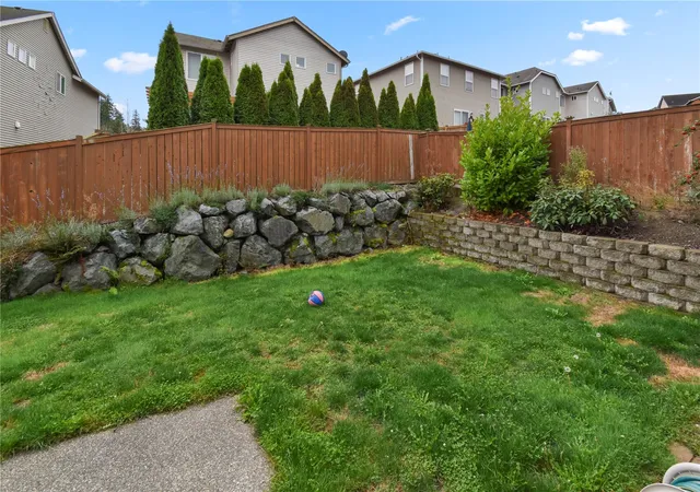 Photo 4 of Single family home for sale at 5558 Buckhorn Way, Mount Vernon, WA 98273 | MLS# NWM2598520 | Listing updated on 2026-10-28