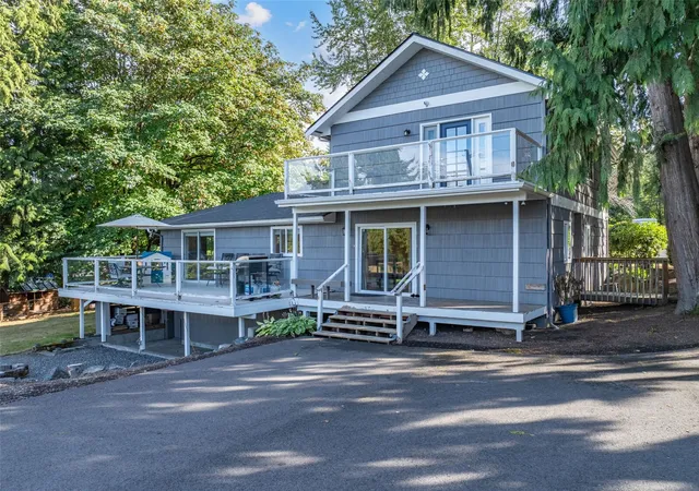 Single family home for sale at 17000 Broadway Ave, Snohomish, WA 98296 | MLS# NWM2598537