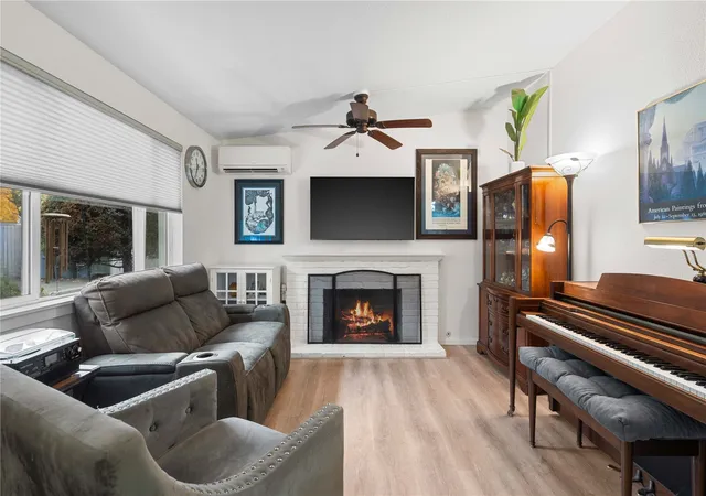 Photo 3 of Condo for sale at 8414 John Dower Rd SW #7, Lakewood, WA 98499 | MLS# NWM2598540 | Listing updated on 2026-10-28
