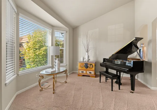Photo 4 of Single family home for sale at 3224 Vista Verde Ln SW, Olympia, WA 98512 | MLS# NWM2598544 | Listing updated on 2026-10-29