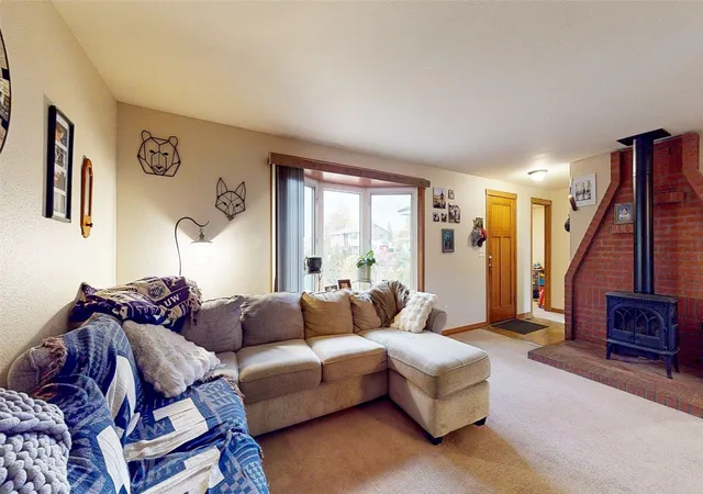 Photo 4 of Single family home for sale at 101 Lime St, Omak, WA 98841 | MLS# NWM2598561 | Listing updated on 2026-10-28