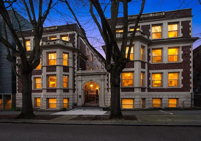 Photo 1 of Condo for sale at 129 Warren Ave N #G, Seattle, WA 98109 | MLS# NWM2598577 | Listing updated on 2026-10-28