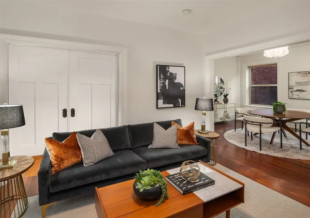 Photo 2 of Condo for sale at 129 Warren Ave N #G, Seattle, WA 98109 | MLS# NWM2598577 | Listing updated on 2026-10-28