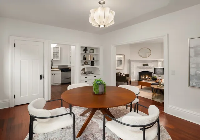 Photo 3 of Condo for sale at 129 Warren Ave N #G, Seattle, WA 98109 | MLS# NWM2598577 | Listing updated on 2026-10-28