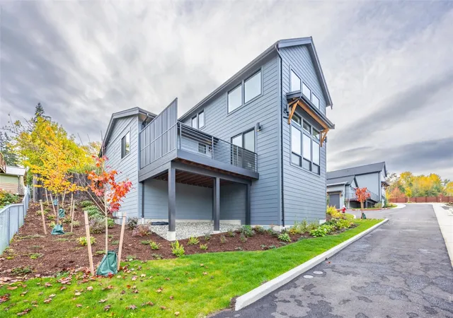 Photo 2 of Single family home for sale at 1122 Divine Ln, Bellingham, WA 98229 | MLS# NWM2598594 | Listing updated on 2026-10-28