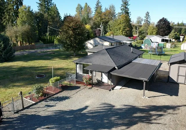 Photo 1 of Single family home for sale at 18806 Se 168th Street, Renton, WA 98058 | MLS# NWM2598599 | Listing updated on 2026-10-29
