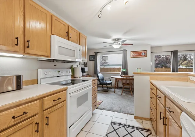 Photo 4 of Condo for sale at 667 4th Street #M102, East Wenatchee, WA 98802 | MLS# NWM2598632 | Listing updated on 2026-10-28