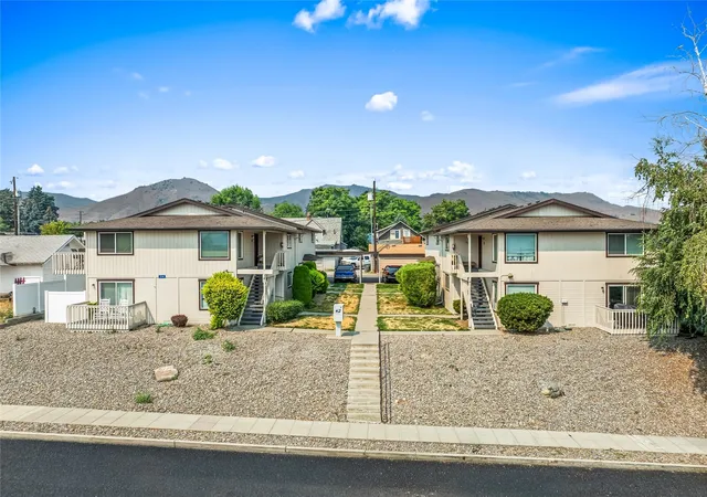 Multi family home for sale at 120 N Miller St, Wenatchee, WA 98801 | MLS# NWM2598658