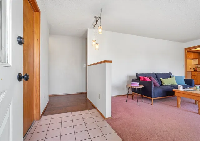 Photo 2 of Single family home for sale at 410 Cascade Way, Lynden, WA 98264 | MLS# NWM2598666 | Listing updated on 2026-10-29