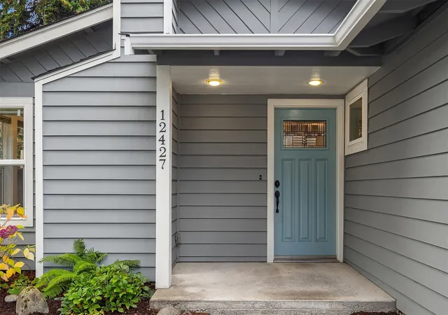 Photo 1 of Single family home for sale at 12427 NE 157th Street, Woodinville, WA 98072 | MLS# NWM2598667 | Listing updated on 2026-10-29