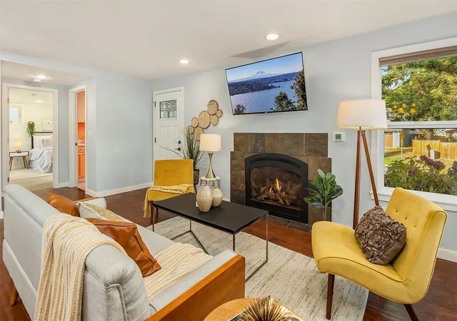 Photo 4 of Single family home for sale at 12427 NE 157th Street, Woodinville, WA 98072 | MLS# NWM2598667 | Listing updated on 2026-10-29