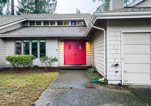 Photo 3 of Single family home for sale at 10818 149th Street E, Puyallup, WA 98374 | MLS# NWM2598676 | Listing updated on 2026-10-28