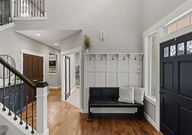 Photo 3 of Single family home for sale at 23727 164th Avenue SE, Kent, WA 98042 | MLS# NWM2598682 | Listing updated on 2026-10-30