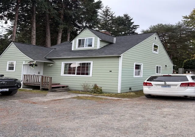 Photo 1 of Single family home for sale at 631 1st Avenue S, Kent, WA 98032 | MLS# NWM2598720 | Listing updated on 2026-10-29