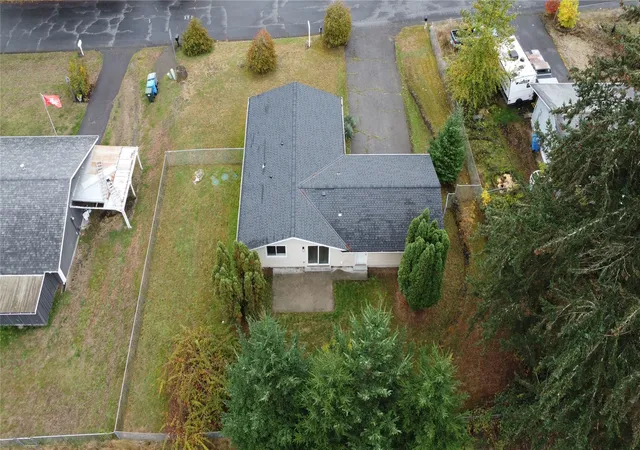 Photo 4 of Single family home for sale at 16806 9th Avenue E, Spanaway, WA 98387 | MLS# NWM2598742 | Listing updated on 2026-10-29