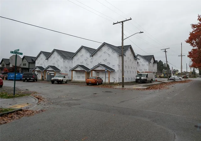 Photo 1 of Sale Pending at 2729 Peabody St, Bellingham, WA 98225 | MLS# NWM2598751 | Listing updated on 2026-10-28